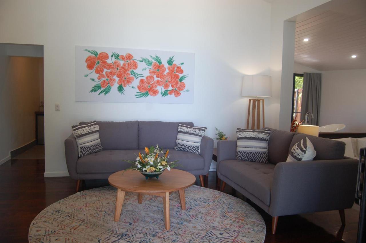 Barrier Beach Resort (Adults Only) 卢甘维尔 外观 照片