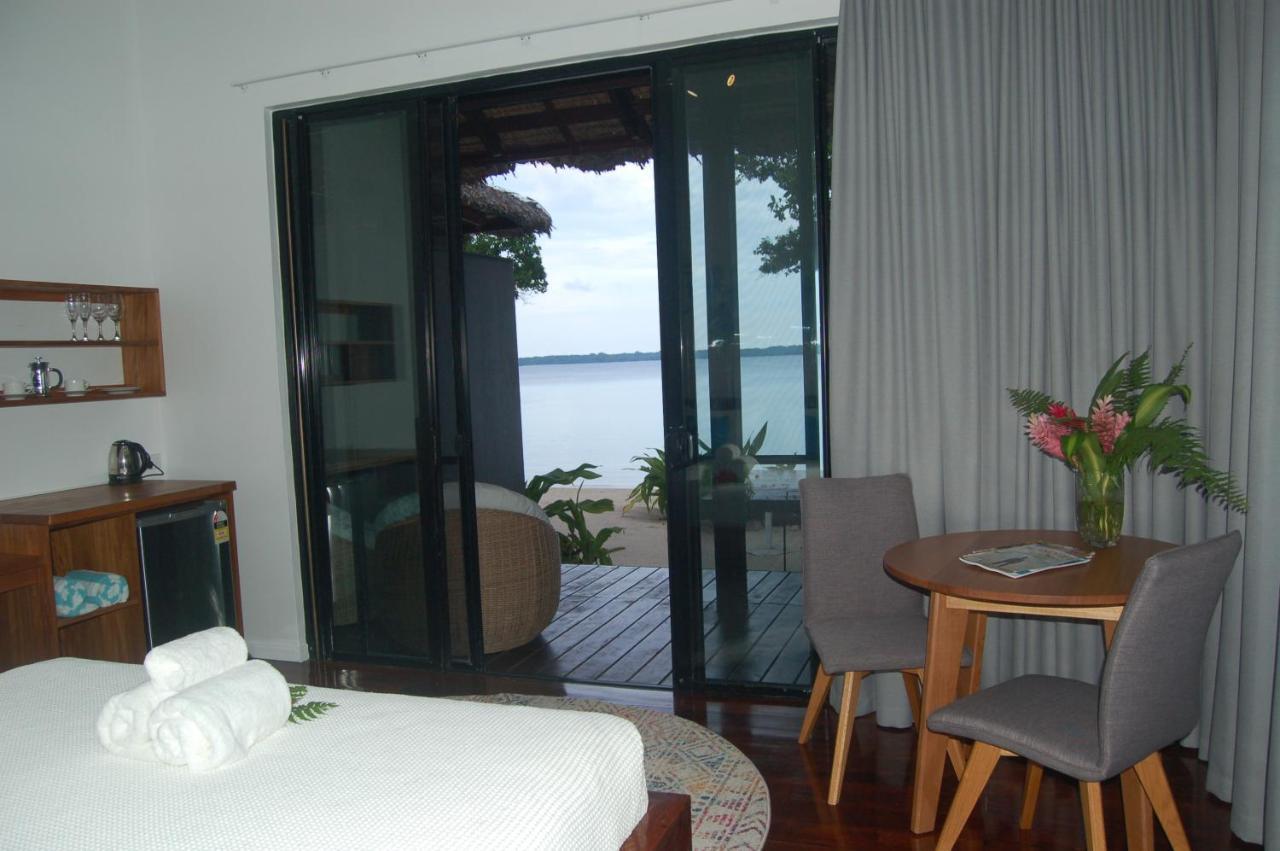 Barrier Beach Resort (Adults Only) 卢甘维尔 外观 照片