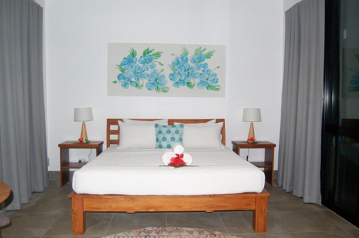 Barrier Beach Resort (Adults Only) 卢甘维尔 外观 照片